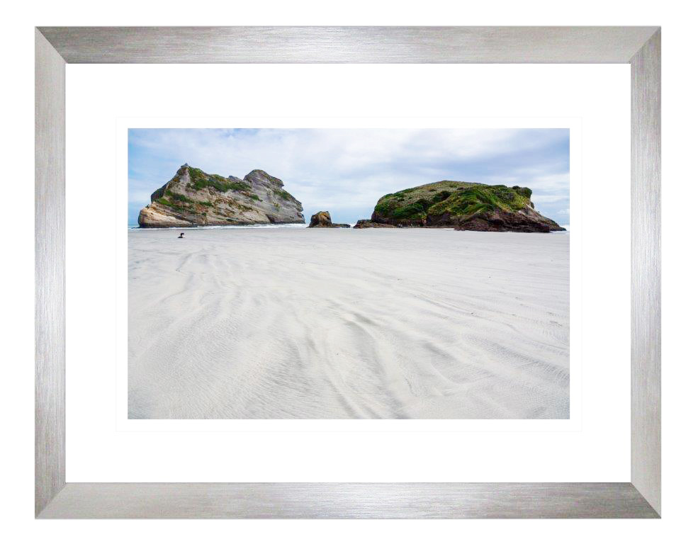 FP254 Wall décor art framed print seascape silver frame